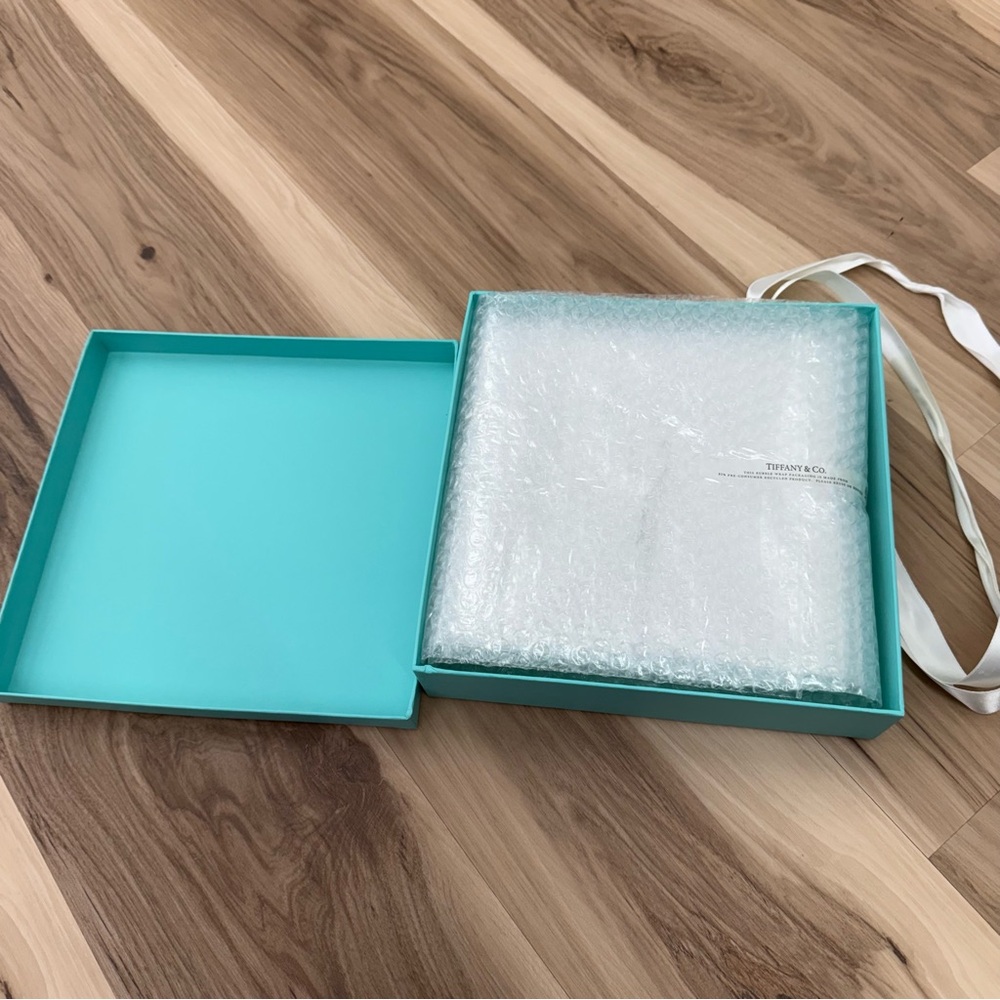 Tiffany & Co. Basket Woven Design Glass Tray - Picture 3 of 12